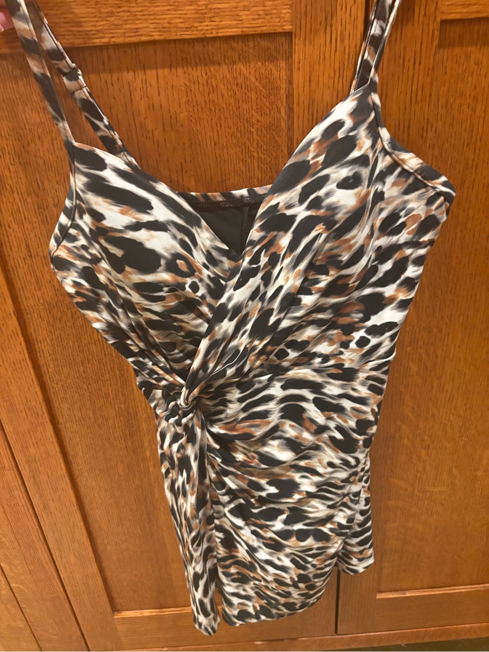 Miraclesuit Leopard Underwire Tankini Top size 12 full